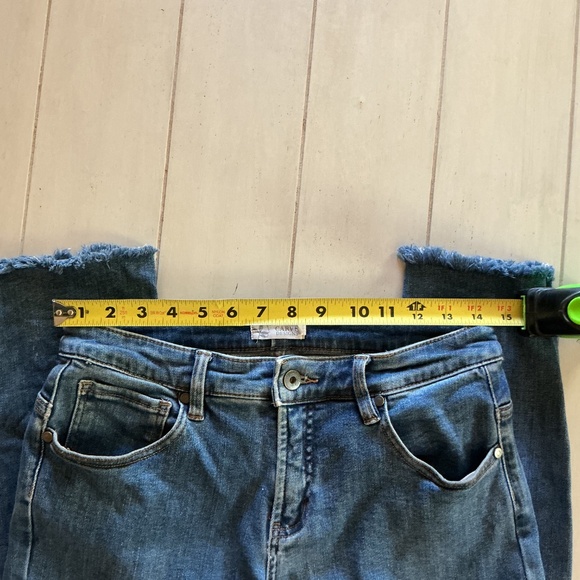 Carve Designs Carson Straight Leg Jeans 6 - Picture 5 of 7